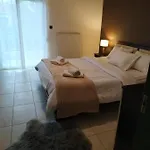 Nest & Parking Apartment