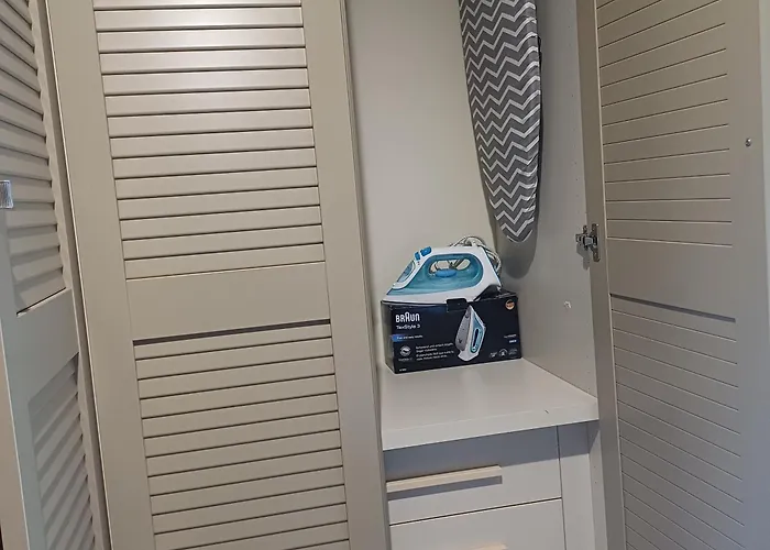 Nest & Parking Jalisos