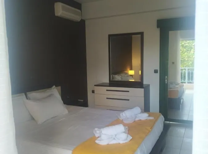 Nest & Parking Ialysos (Rhodes)